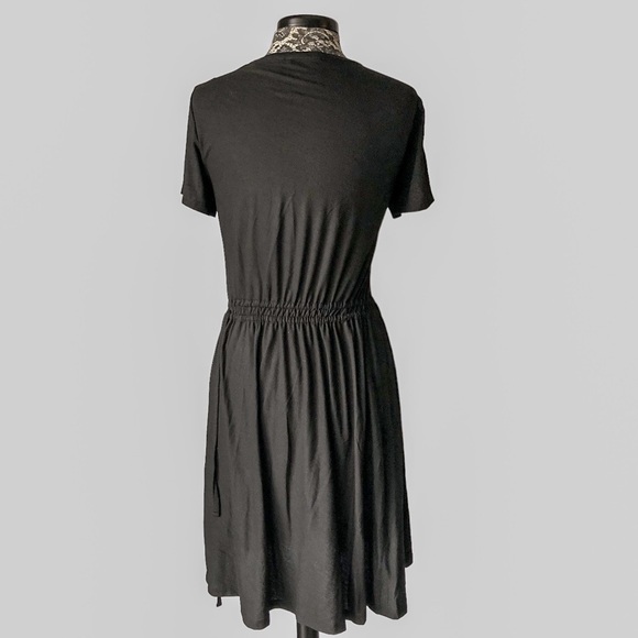 Theory Short Sleeve Black Dress Adjustable Waist Size Medium - Picture 4 of 7